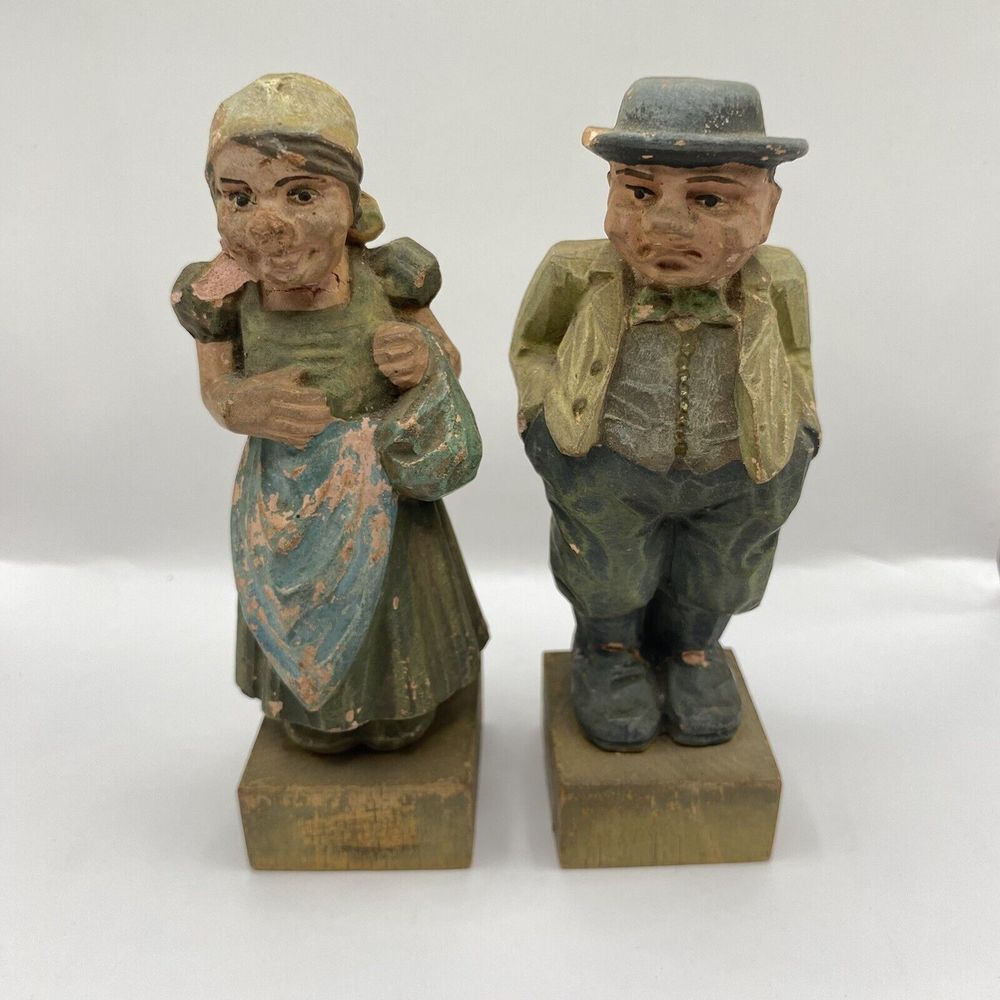 Vtg Carved Wood Figures Man Woman Peasants Italian Style Folk Art Figurine 5"
